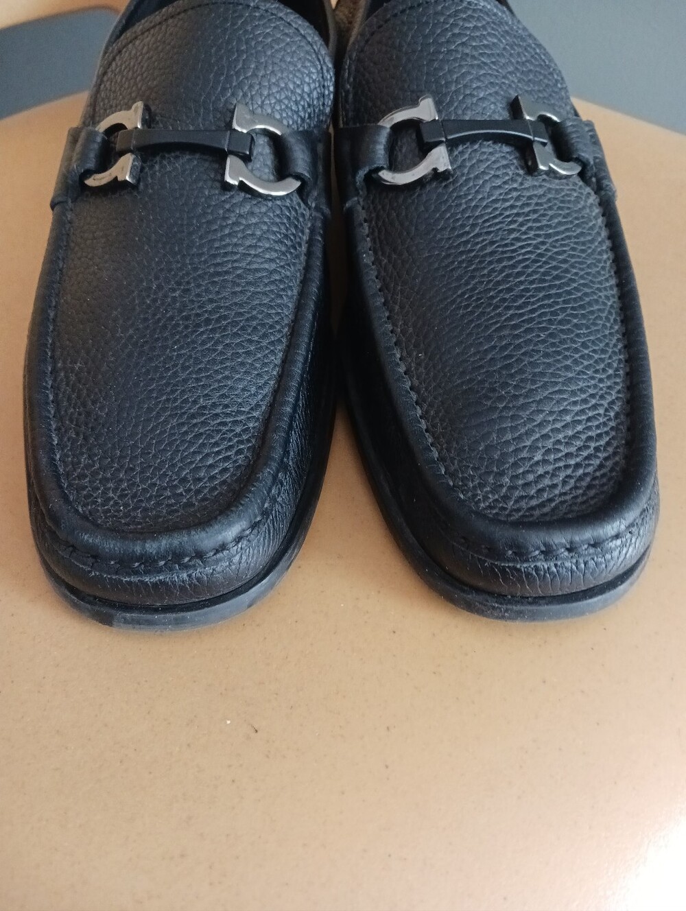 Salvatore Ferragamo Grandioso Grained Calfskin Gancini Loafers Size 11.5 - Picture 9 of 15